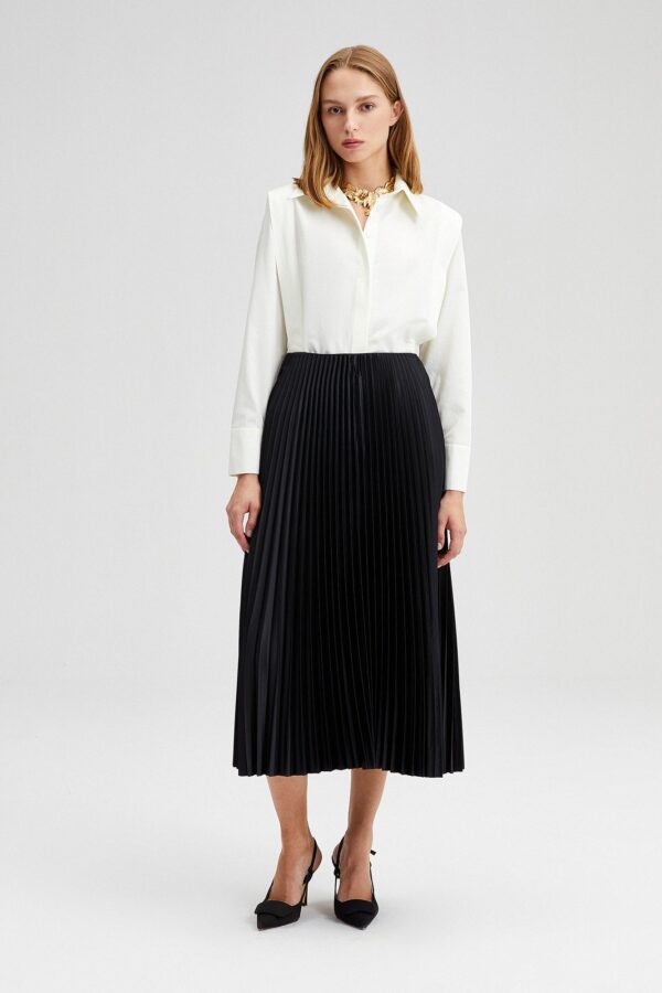 PLEATED SATIN SKIRT - Image 2